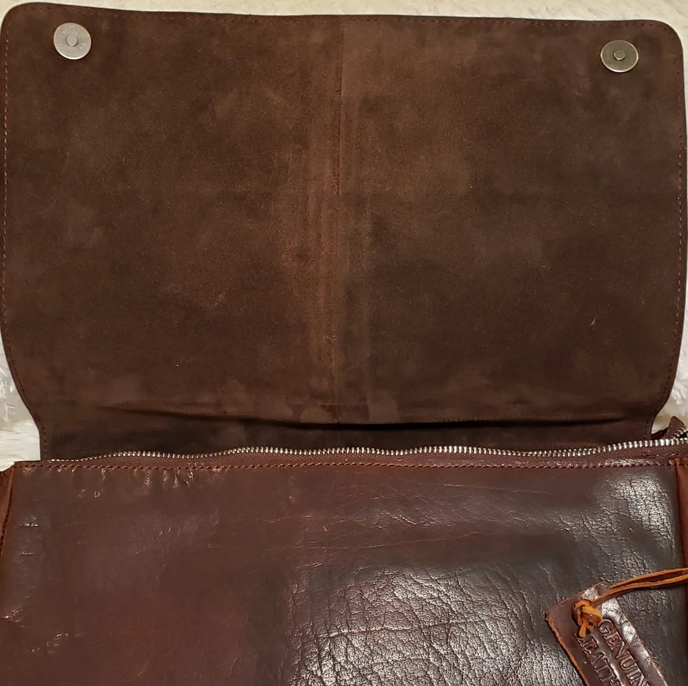 Genuine Leather Handcrafted Brown Crossbody Messenger Bag--NWT